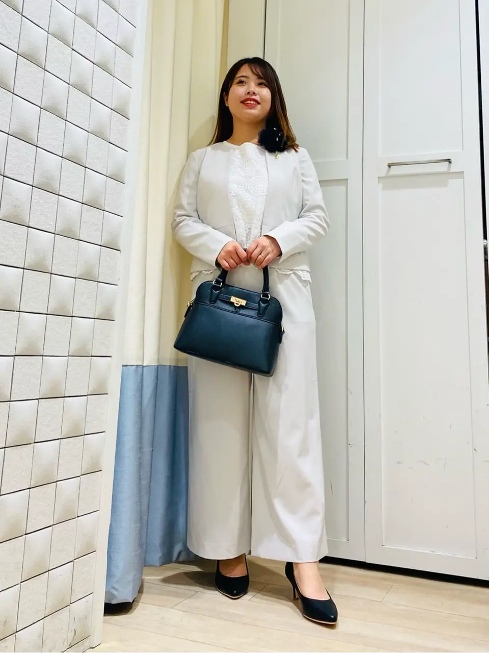 ANY SIS スタッフ コーディネート画像