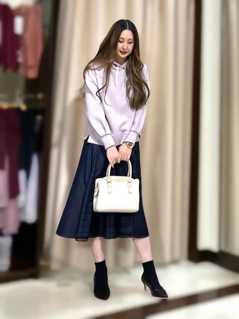 ANY SIS STAFF コーディネート画像