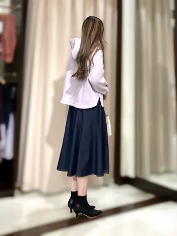 ANY SIS STAFF コーディネート画像