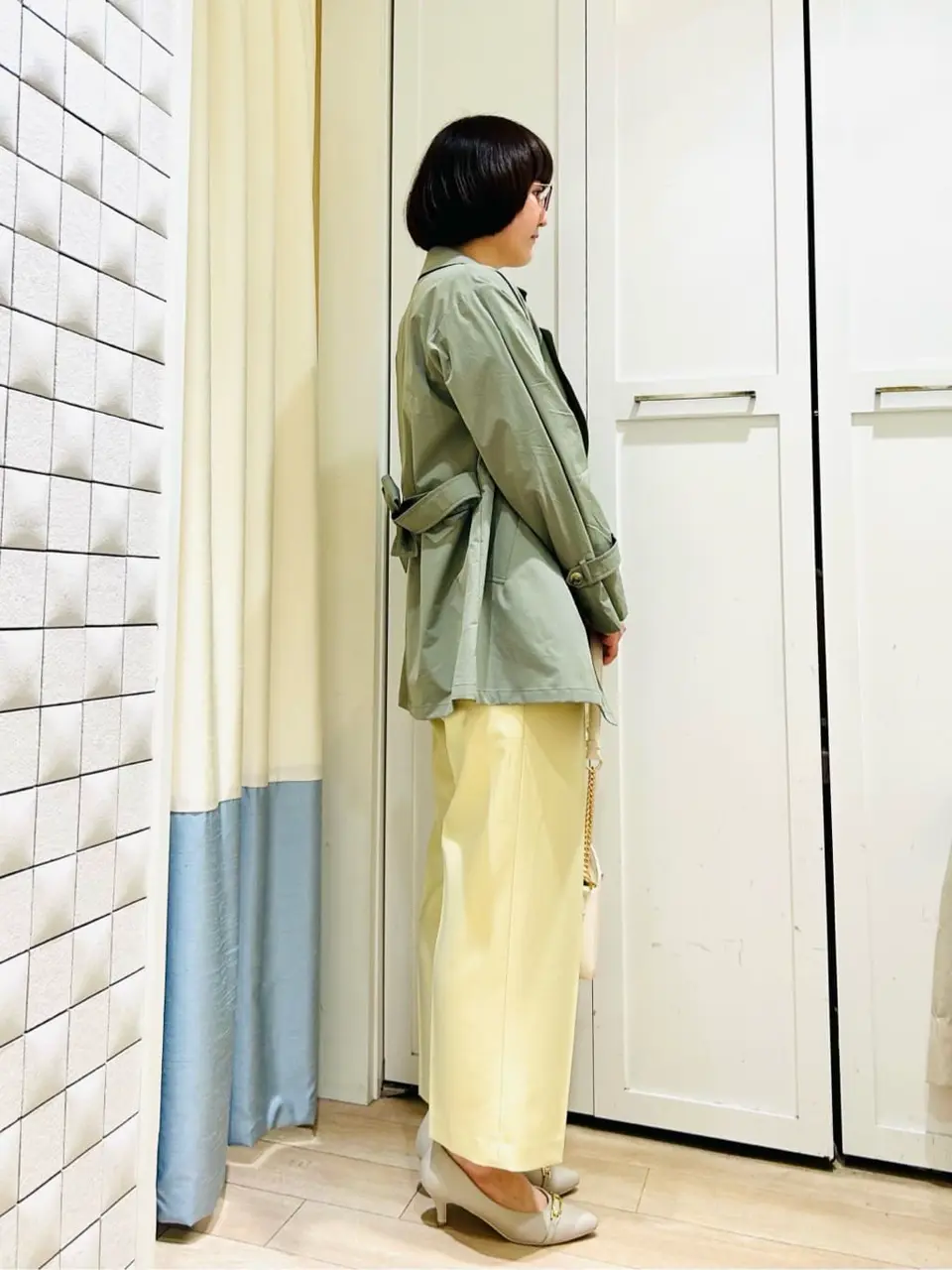 ANY SIS スタッフ コーディネート画像