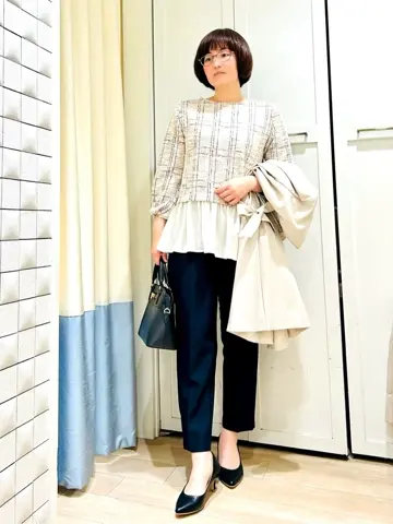 ANY SIS スタッフ コーディネート画像