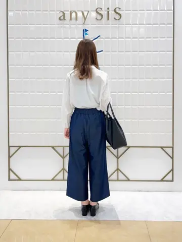 ANY SIS 上田 コーディネート画像