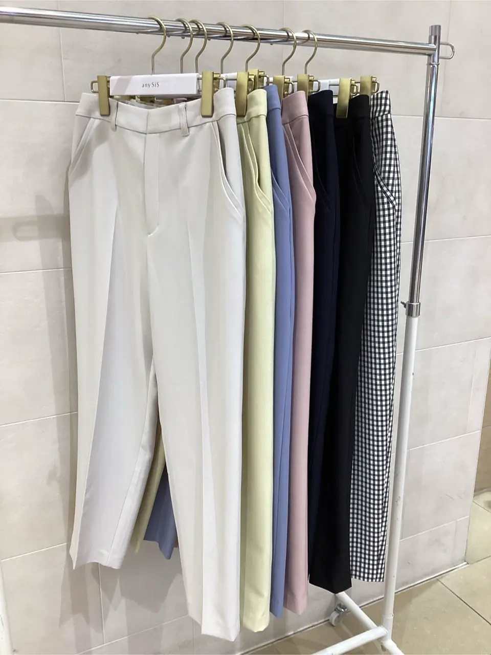 ANY SIS 今仲 コーディネート画像