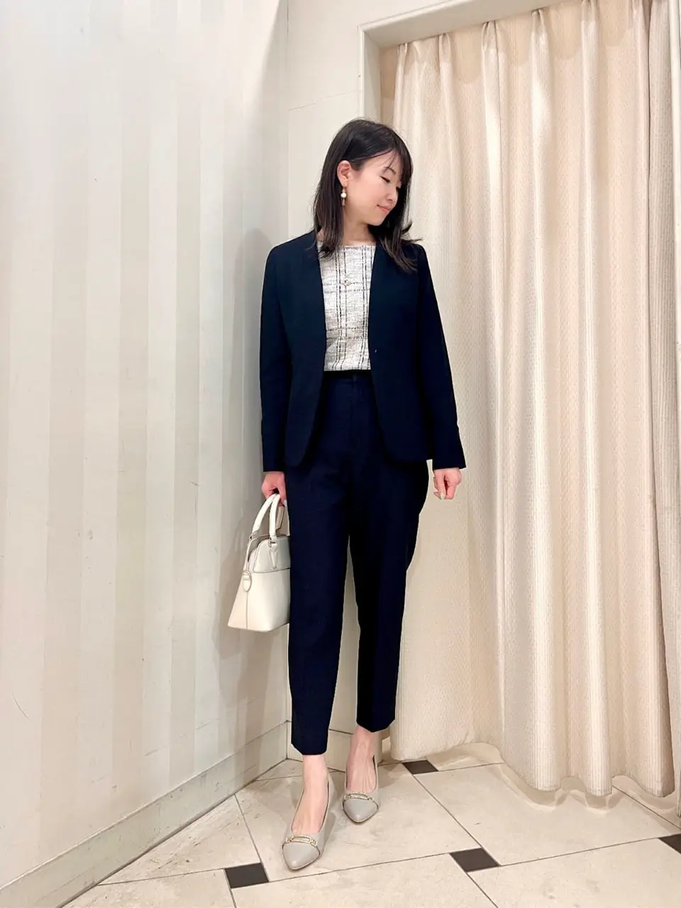 ANY SIS 金井 コーディネート画像