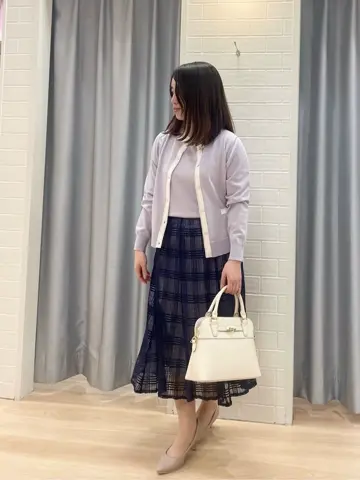 ANY SIS 丸岡 コーディネート画像