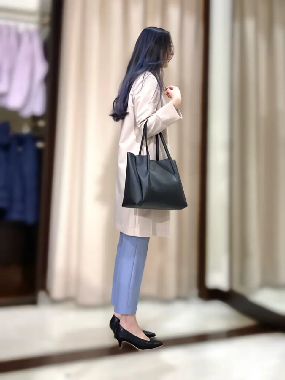 ANY SIS STAFF コーディネート画像