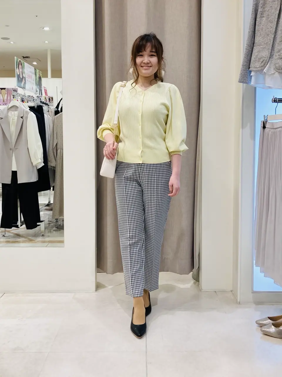  川根　彩 コーディネート画像