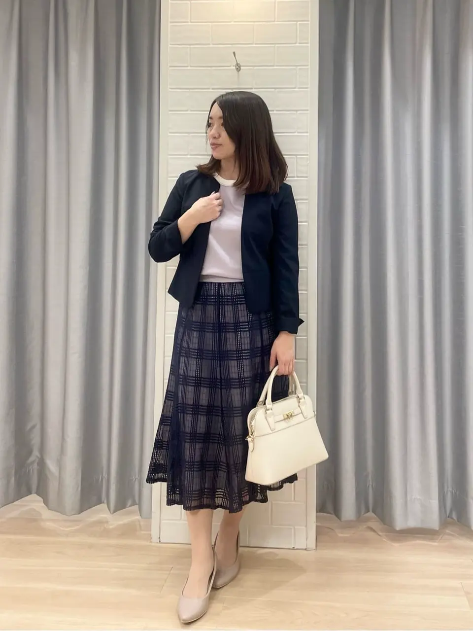 ANY SIS 丸岡 コーディネート画像