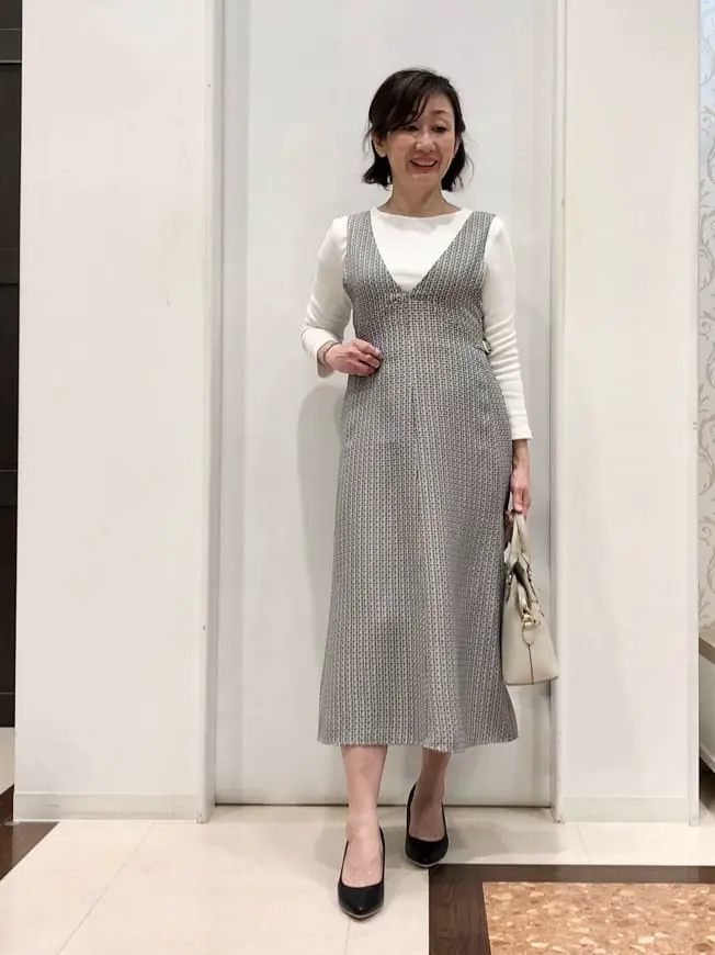 ANY SIS スタッフ コーディネート画像