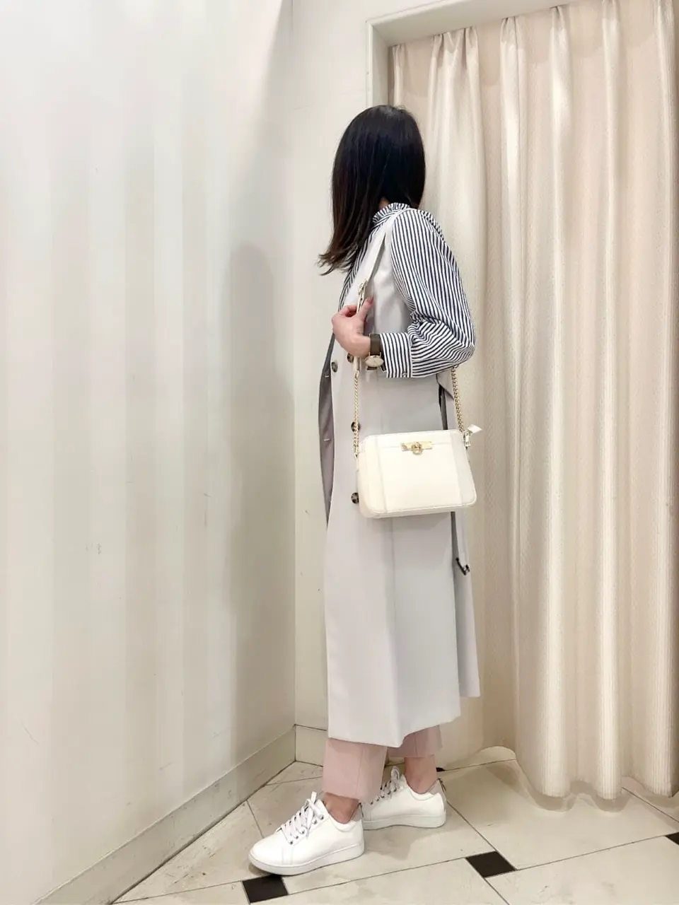 ANY SIS 金井 コーディネート画像