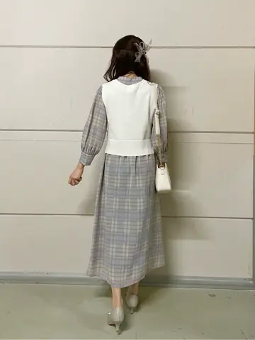 ANY SIS みぃ コーディネート画像