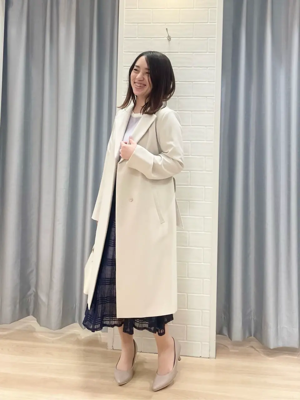 ANY SIS 丸岡 コーディネート画像