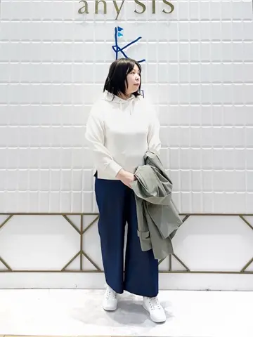 ANY SIS 西田 コーディネート画像