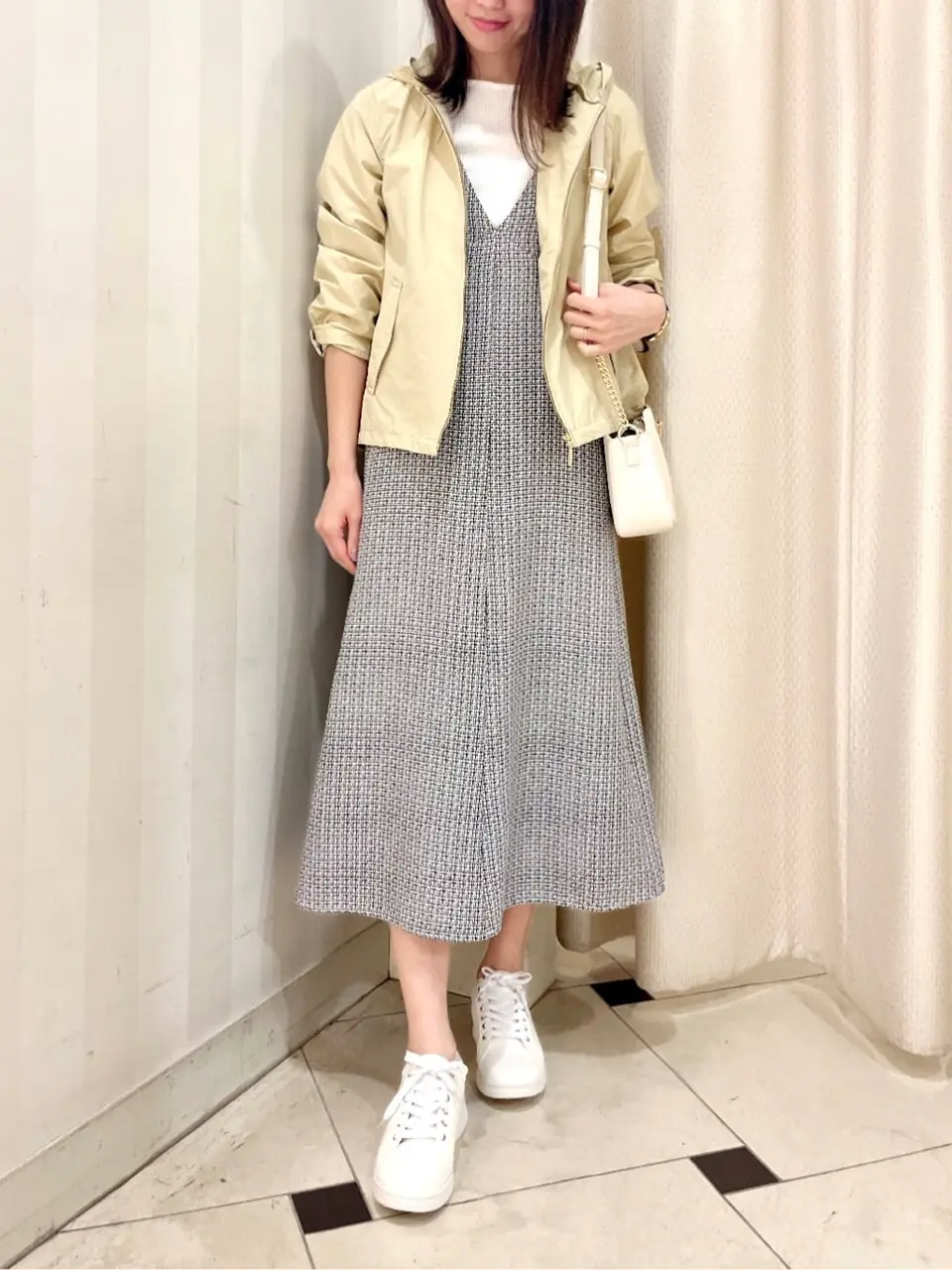 ANY SIS 金井 コーディネート画像