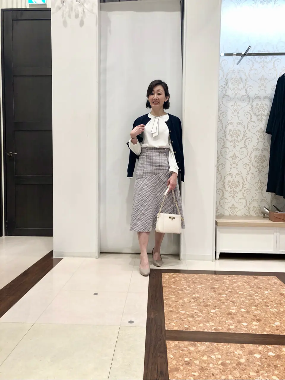 ANY SIS スタッフ コーディネート画像