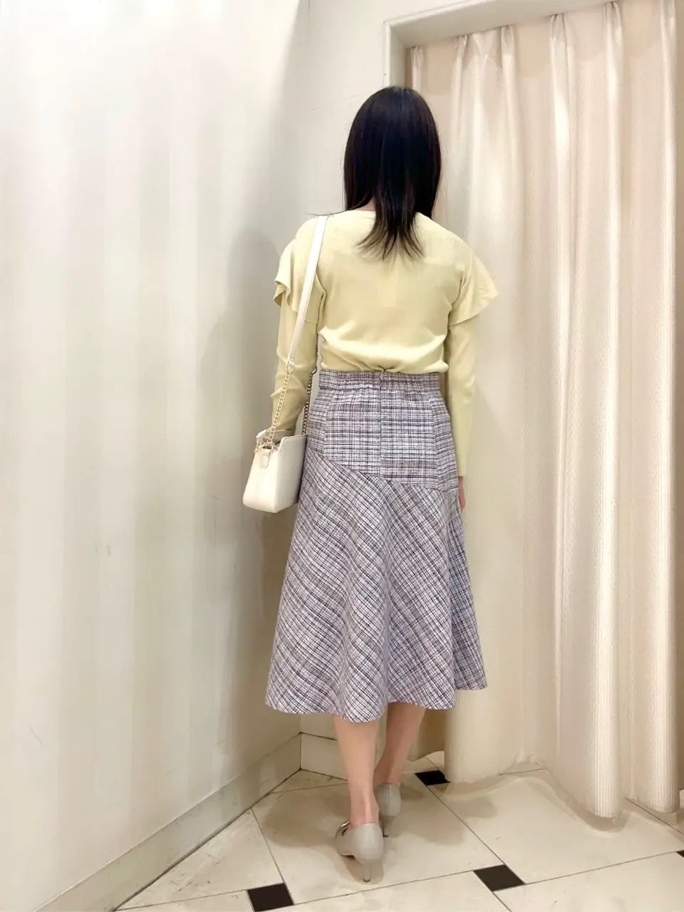 ANY SIS 金井 コーディネート画像