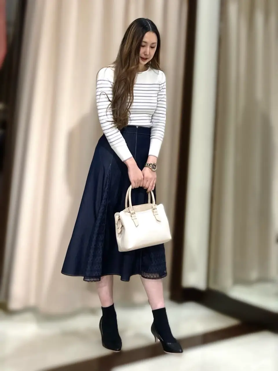 ANY SIS STAFF コーディネート画像