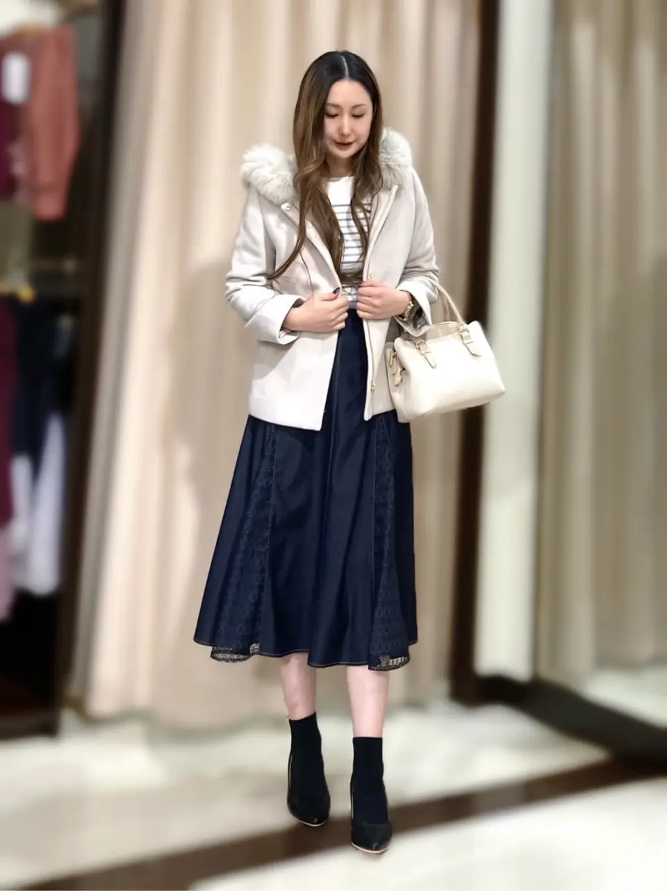 ANY SIS STAFF コーディネート画像