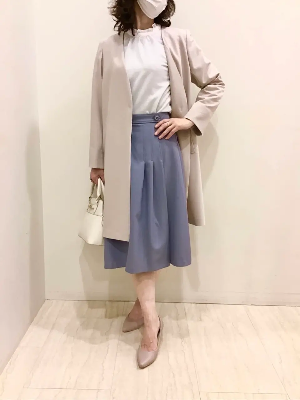 ANY SIS スタッフ コーディネート画像