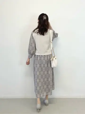 ANY SIS みぃ コーディネート画像