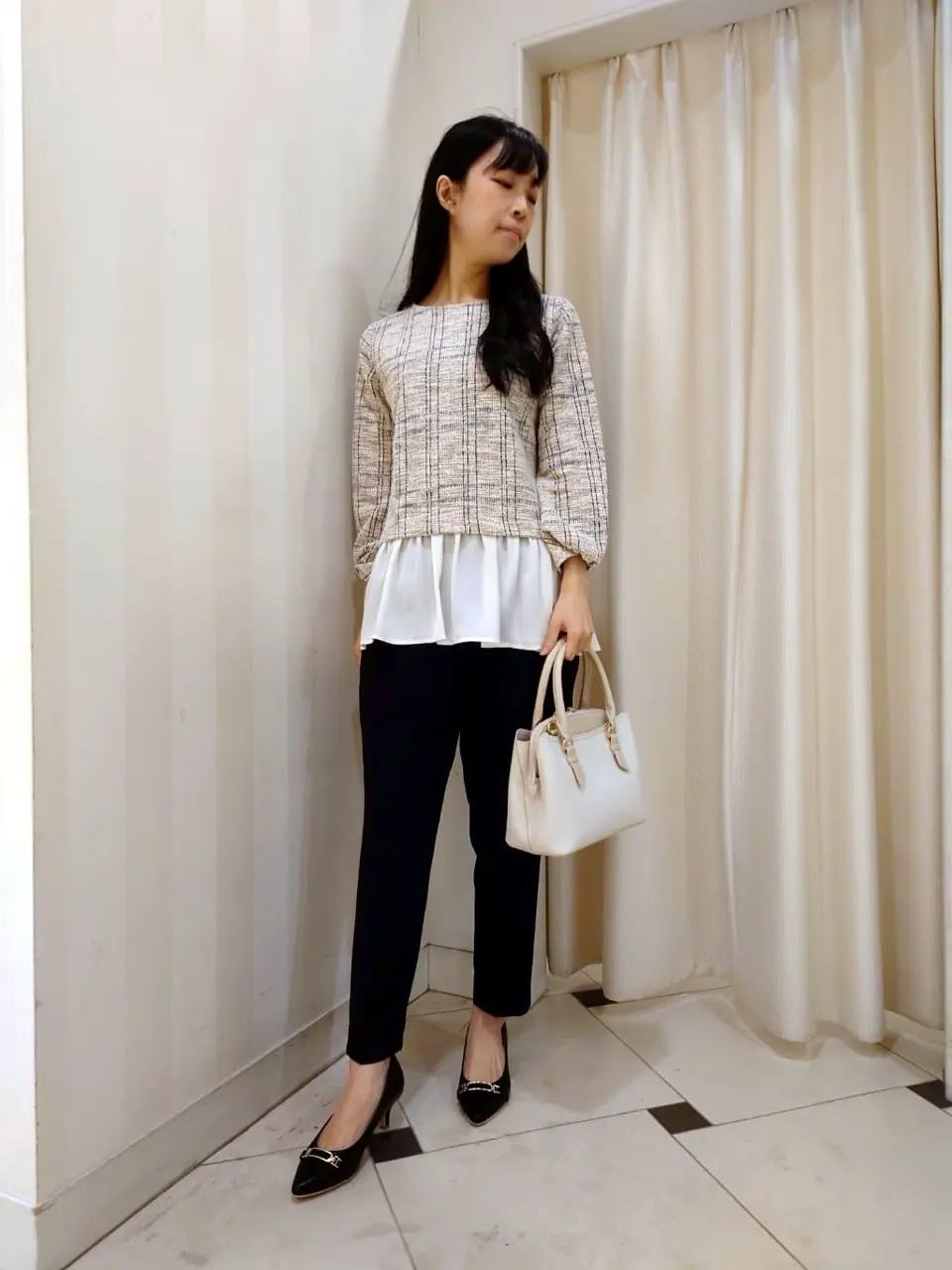 ANY SIS スタッフ コーディネート画像