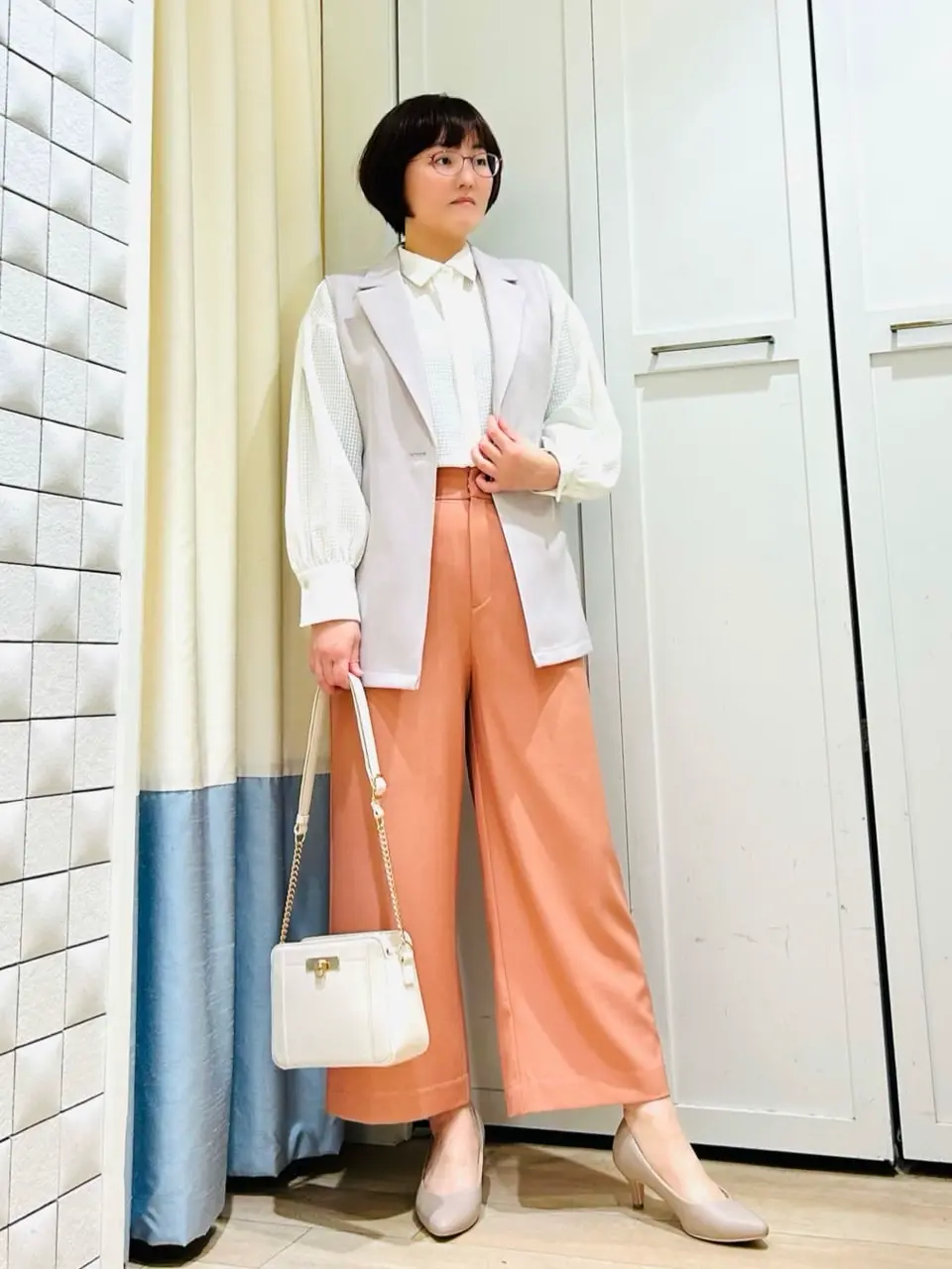 ANY SIS スタッフ コーディネート画像