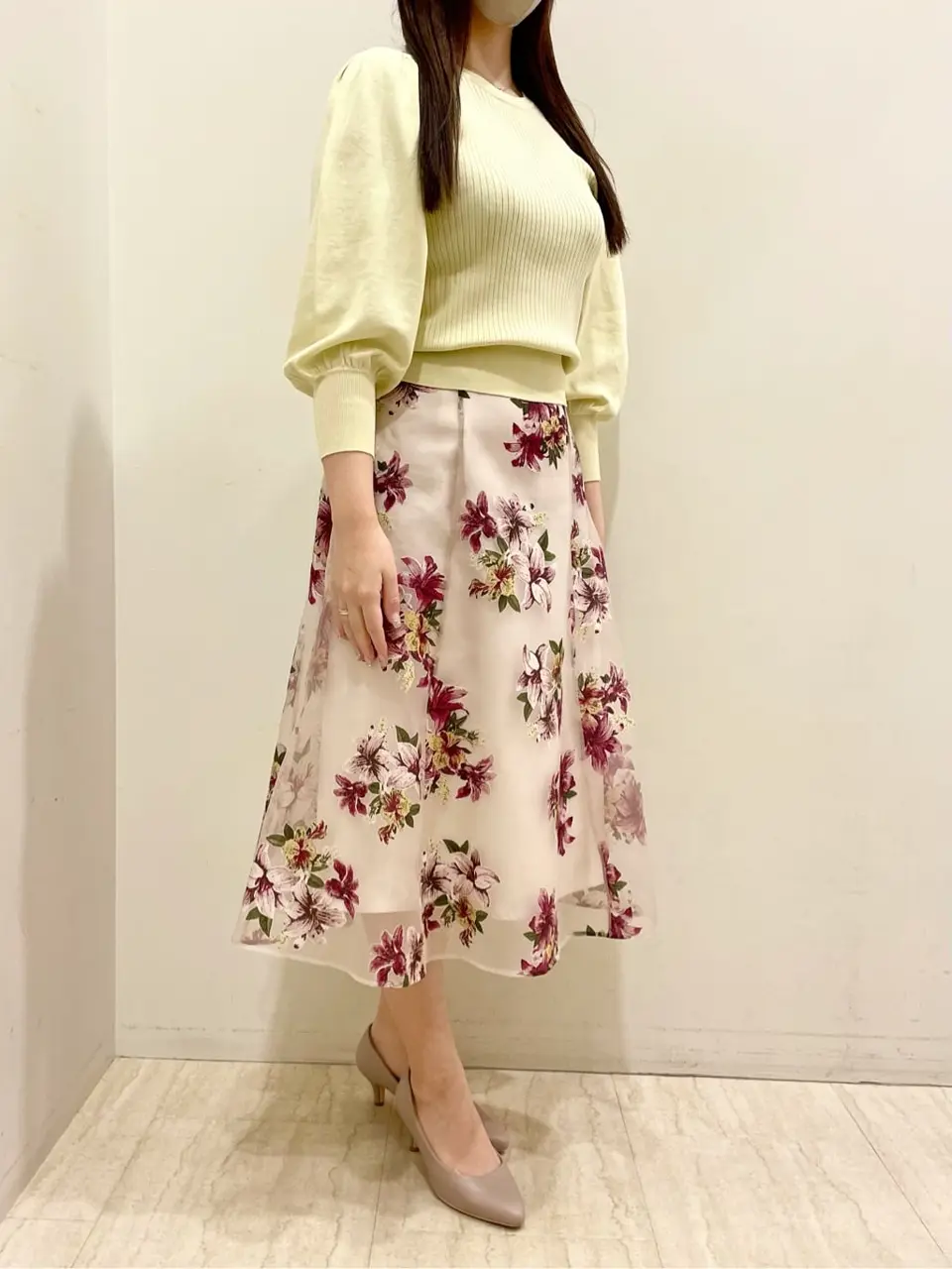 ANY SIS スタッフ コーディネート画像