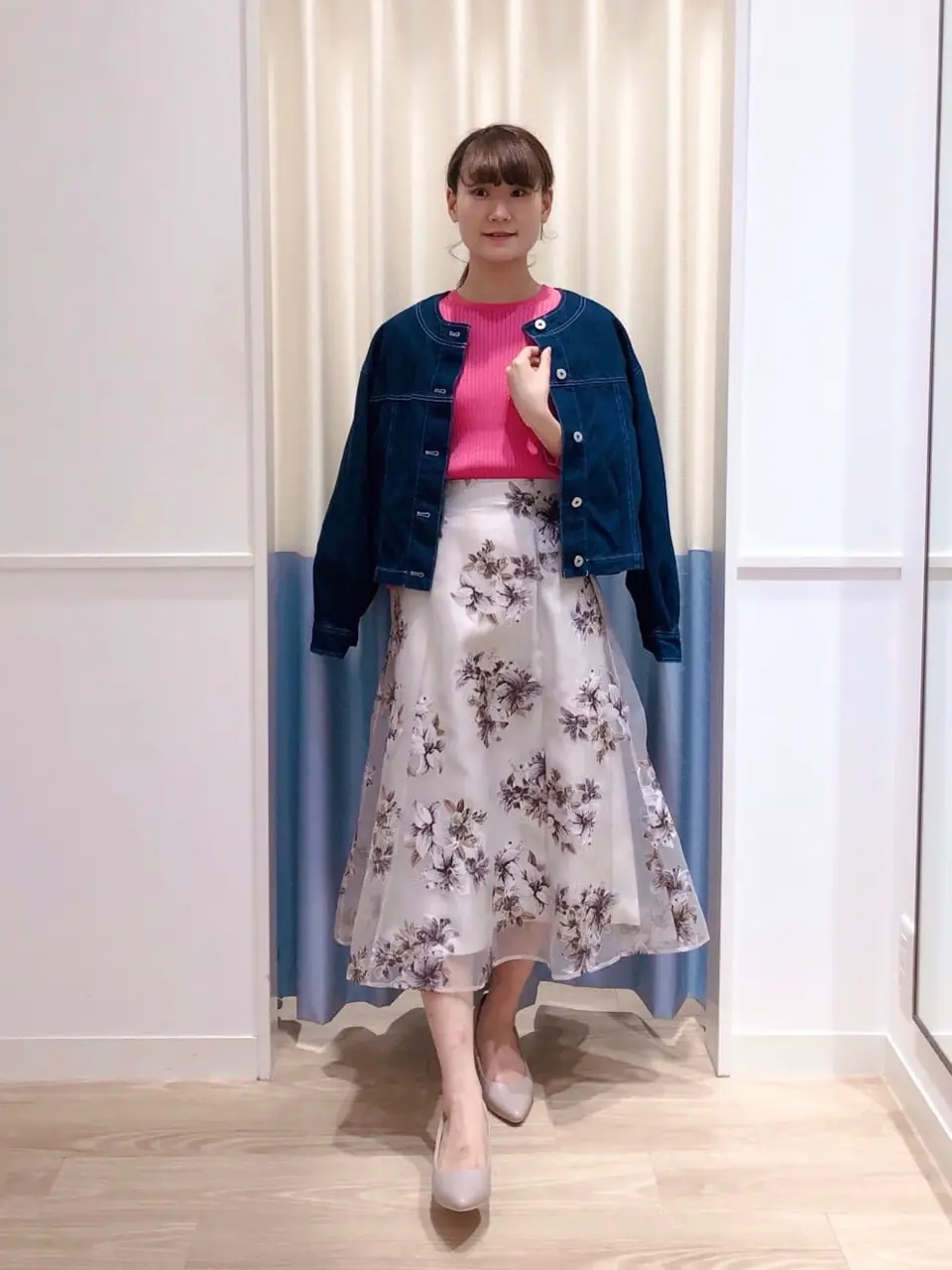  スタッフ コーディネート画像