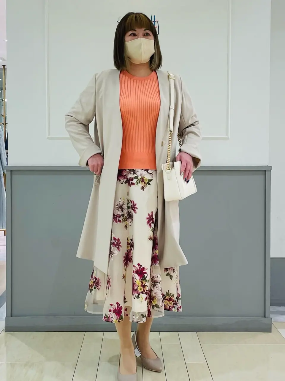 ANY SIS 堀部 コーディネート画像