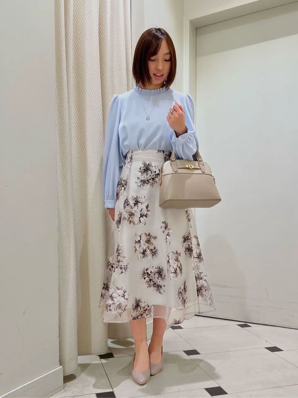 ANY SIS 村上 コーディネート画像