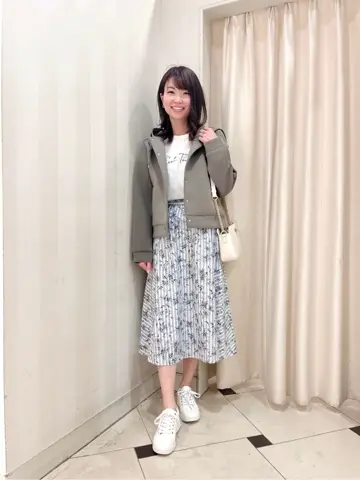 ANY SIS 金井 コーディネート画像