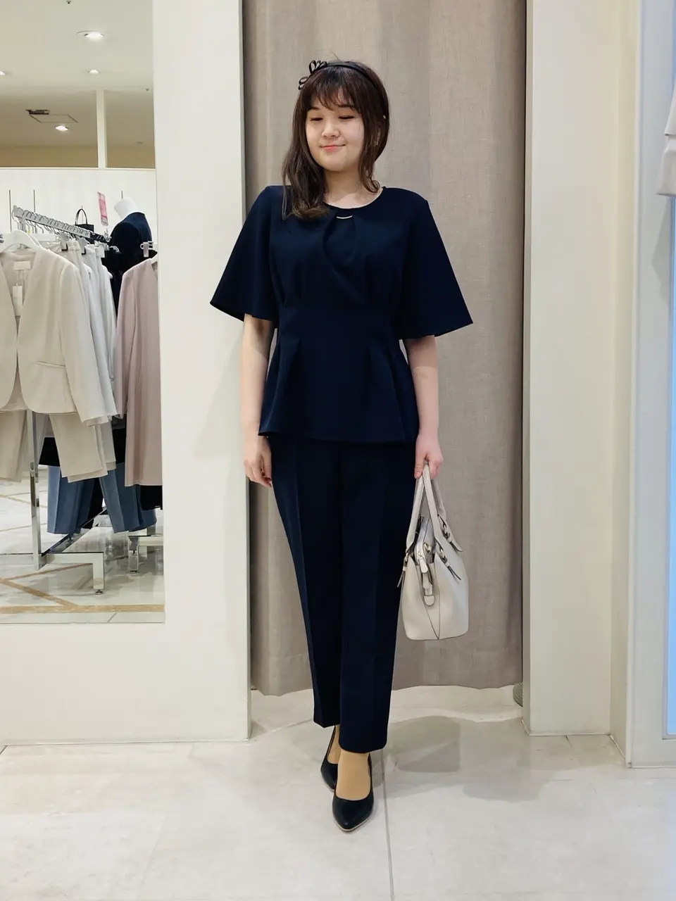 ANY SIS 川根　彩 コーディネート画像