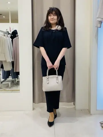 ANY SIS 川根　彩 コーディネート画像