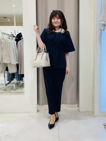 ANY SIS 川根　彩 コーディネート画像