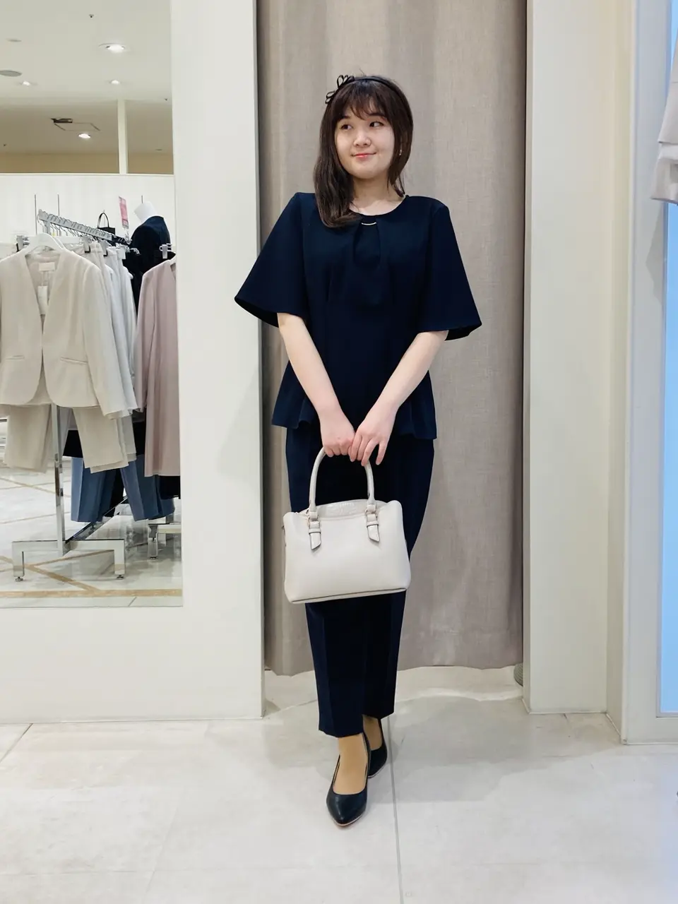 ANY SIS 川根　彩 コーディネート画像