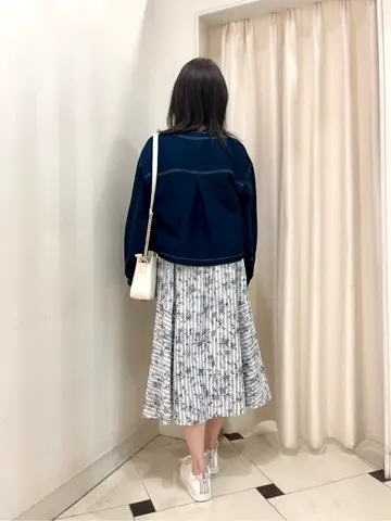 ANY SIS 金井 コーディネート画像