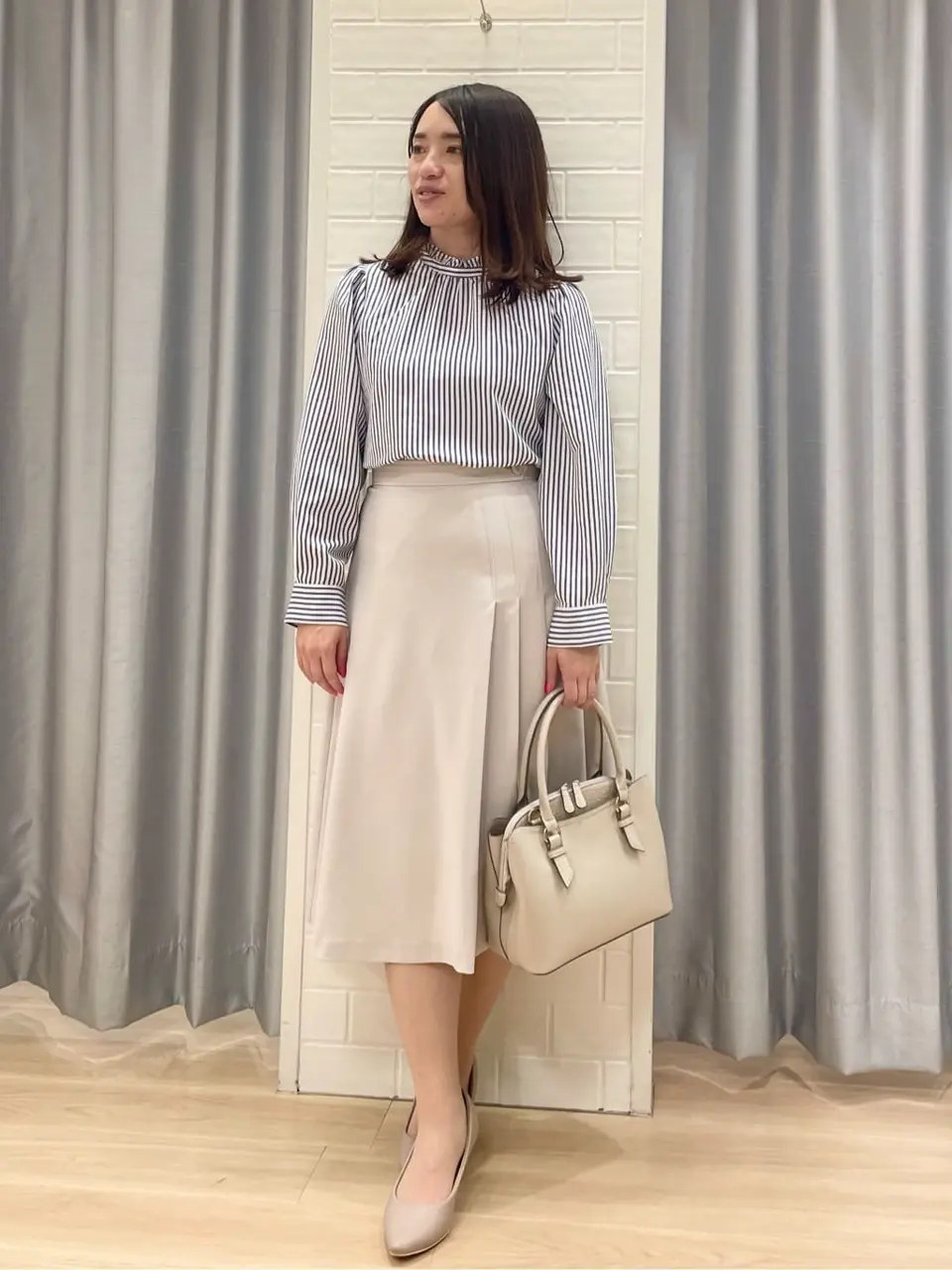 ANY SIS 丸岡 コーディネート画像