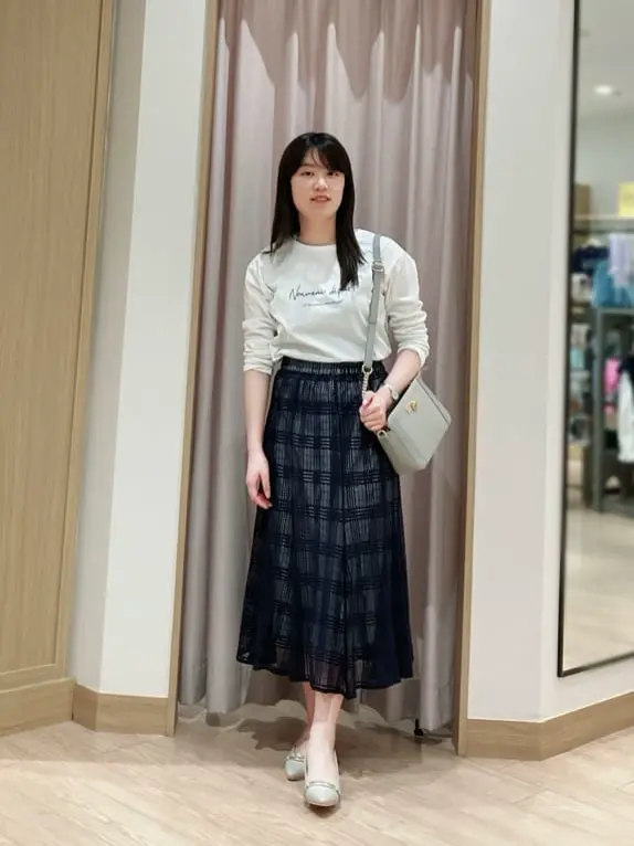 ANY SIS 濱口 コーディネート画像