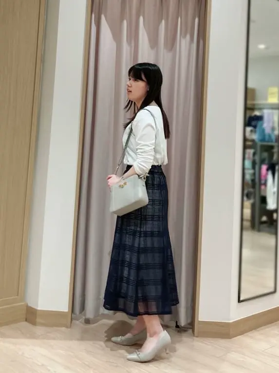 ANY SIS 濱口 コーディネート画像