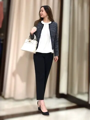 ANY SIS STAFF コーディネート画像