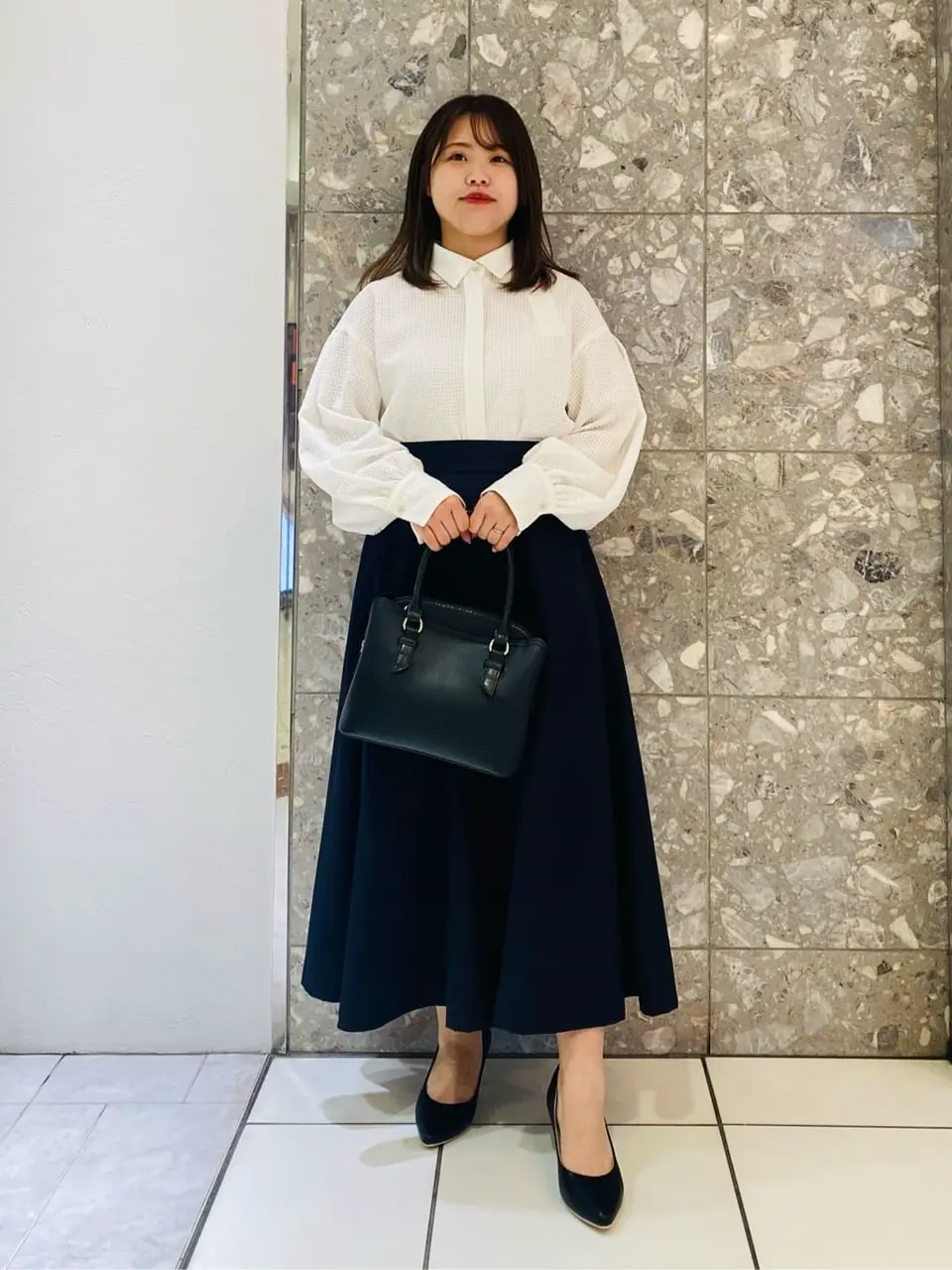 ANY SIS スタッフ コーディネート画像