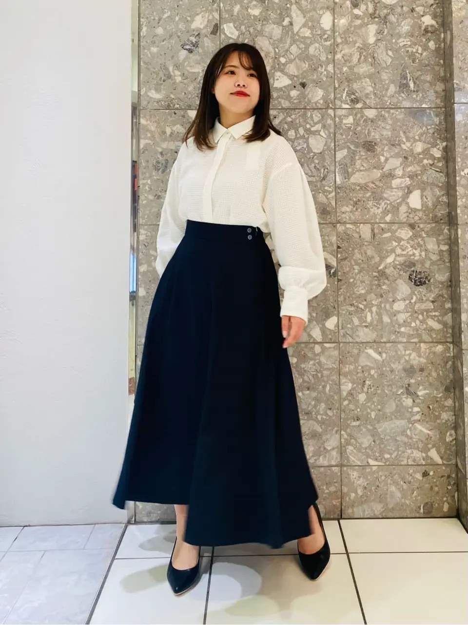 ANY SIS スタッフ コーディネート画像