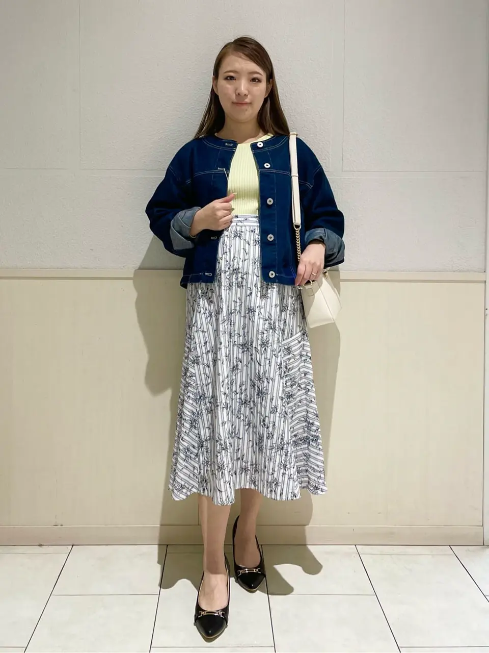 ANY SIS 土居 コーディネート画像