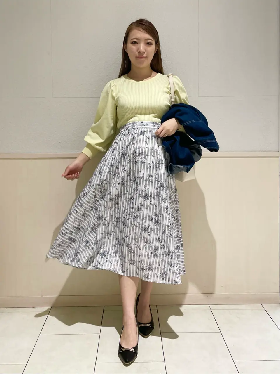 ANY SIS 土居 コーディネート画像