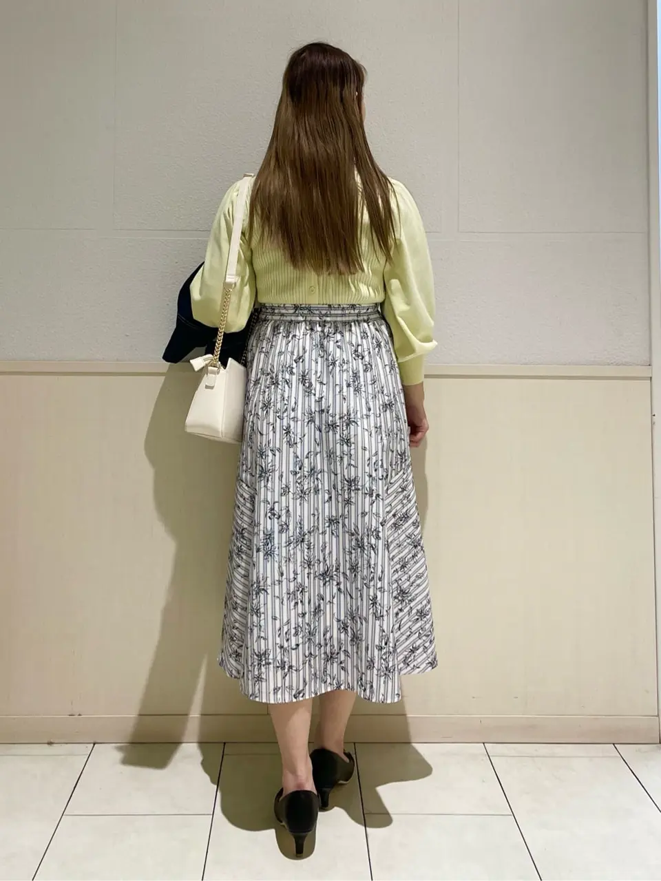 ANY SIS 土居 コーディネート画像