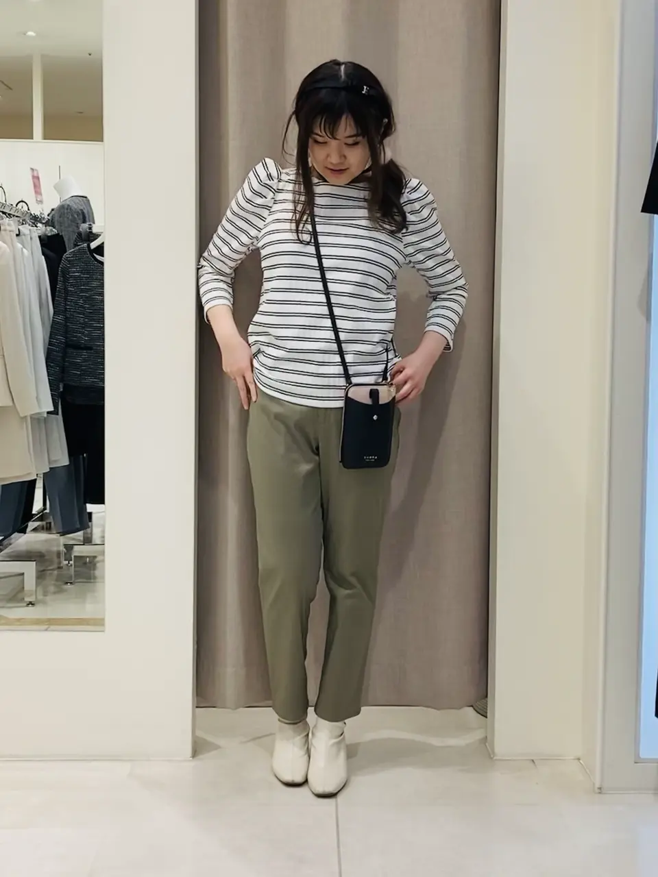 ANY SIS 川根　彩 コーディネート画像