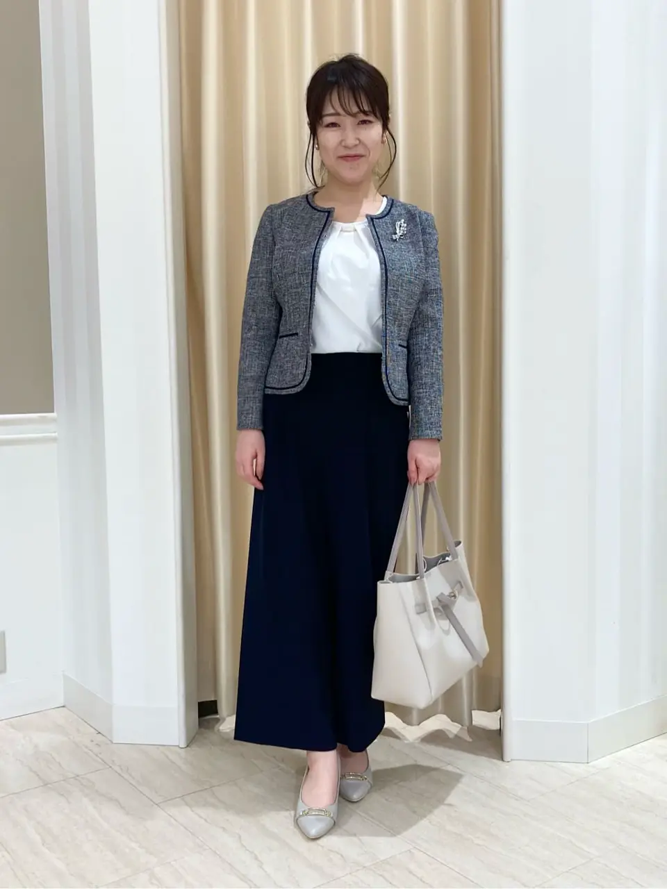 ANY SIS スタッフ コーディネート画像