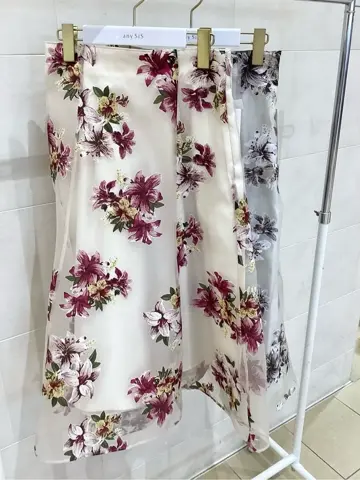 ANY SIS 髙橋 コーディネート画像