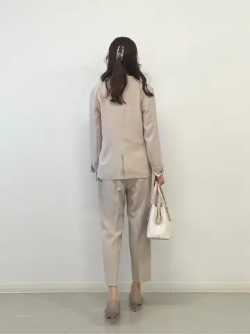 ANY SIS みぃ コーディネート画像