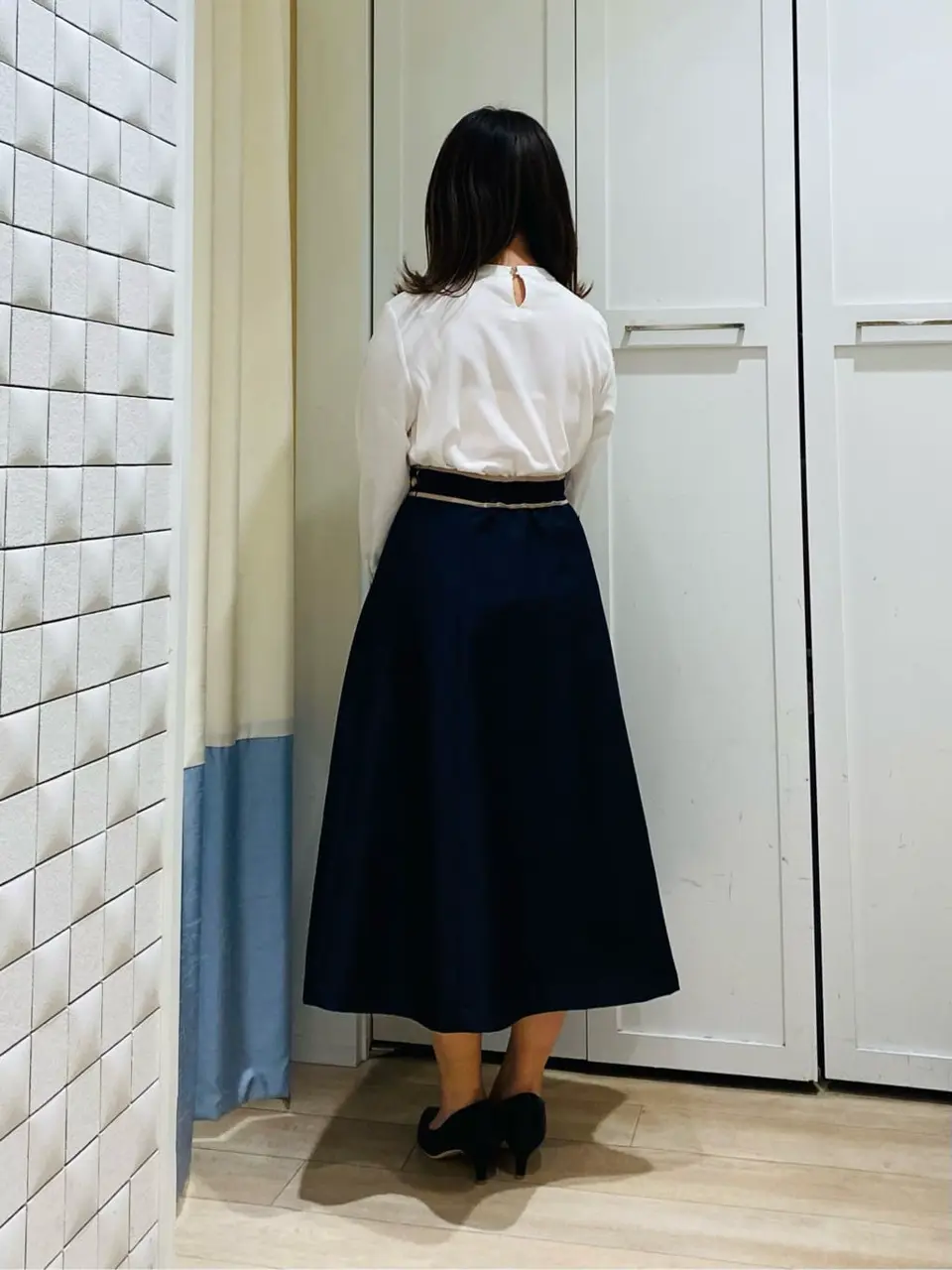 ANY SIS スタッフ コーディネート画像